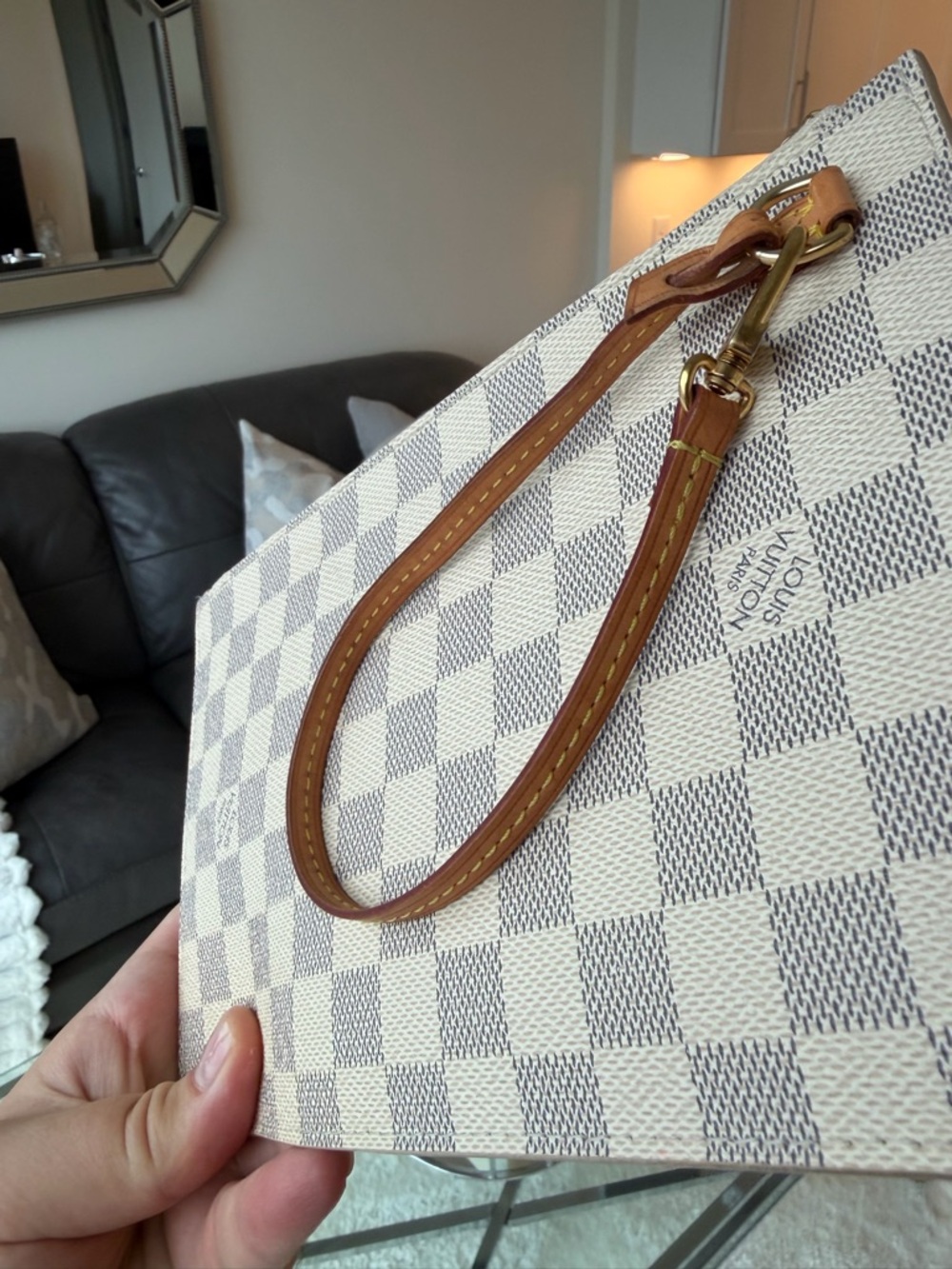 Louis Vuitton Damier Azur Neverfull Pouch - Picture 4 of 7